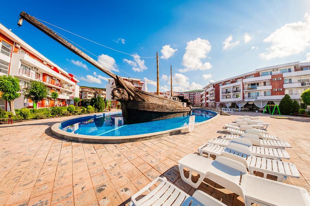 Privilege Fort Beach - Sea Viev Premium Apartments Елените Экстерьер фото